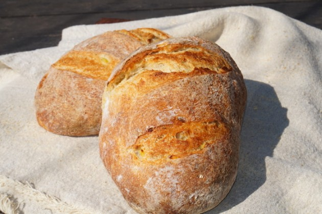 Хлеб с запеченным картофелем и чесноком, 500 гр.